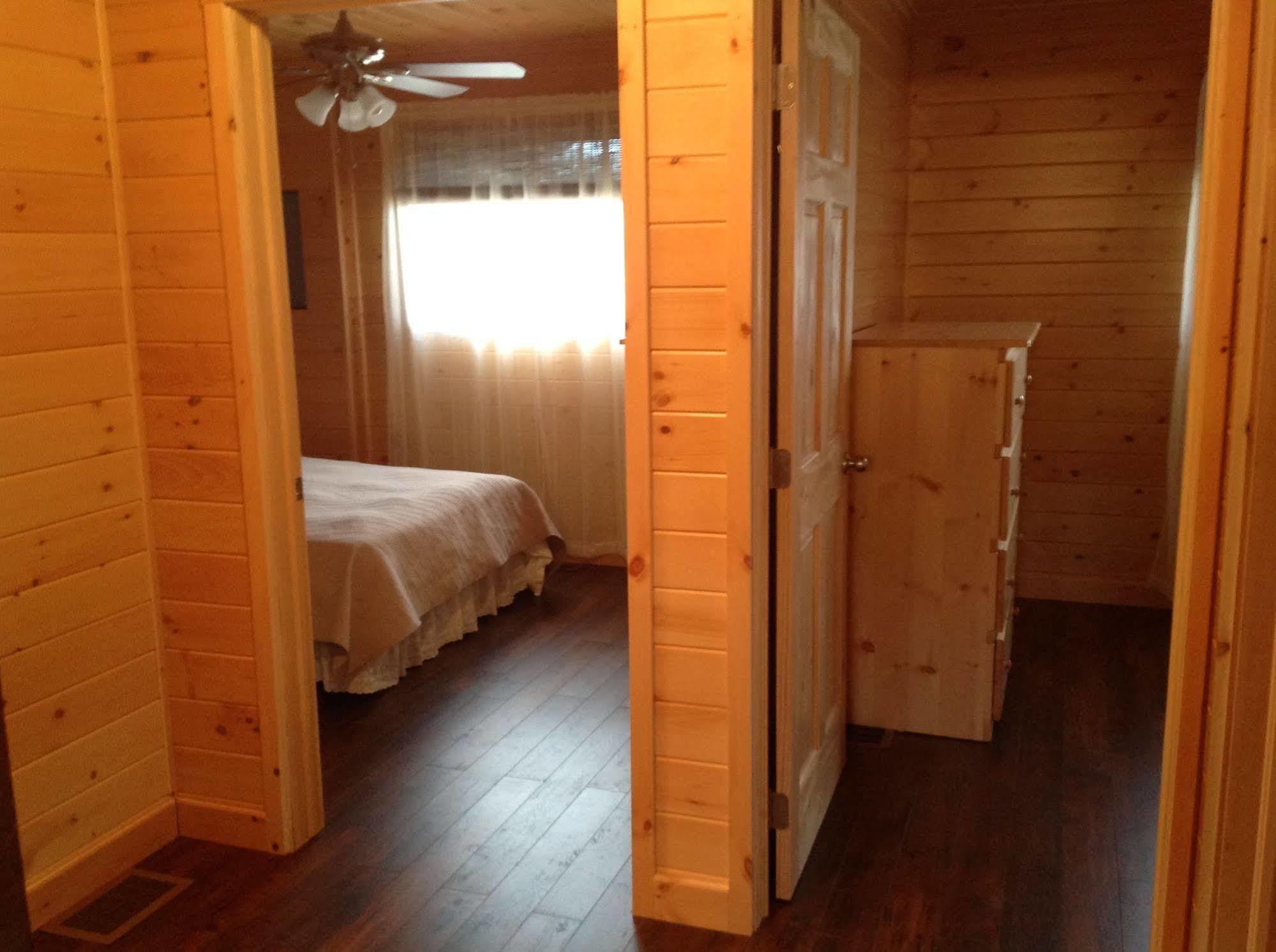 Cloyne Fernleigh Lodge מראה חיצוני תמונה